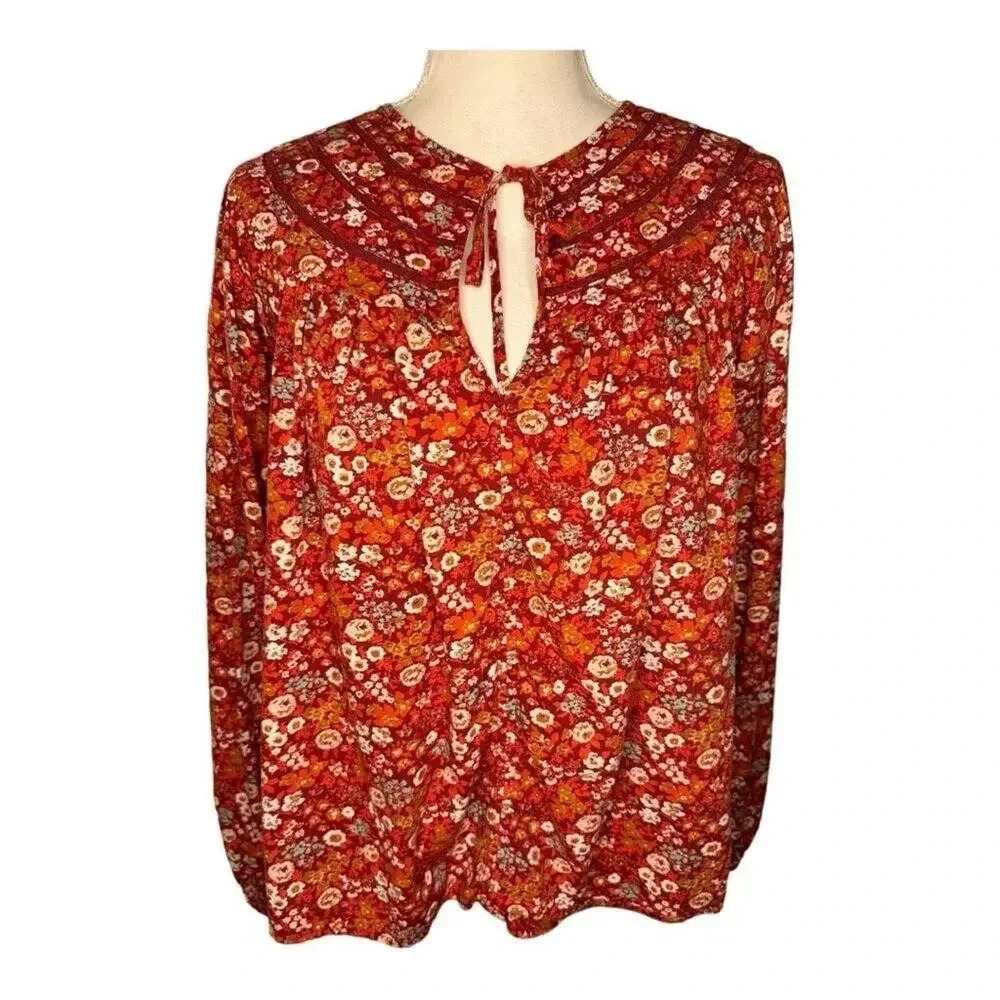 Universal Thread Women’s Medium Balloon Long Sleeve Tie Front‎ Blouse Red Floral
